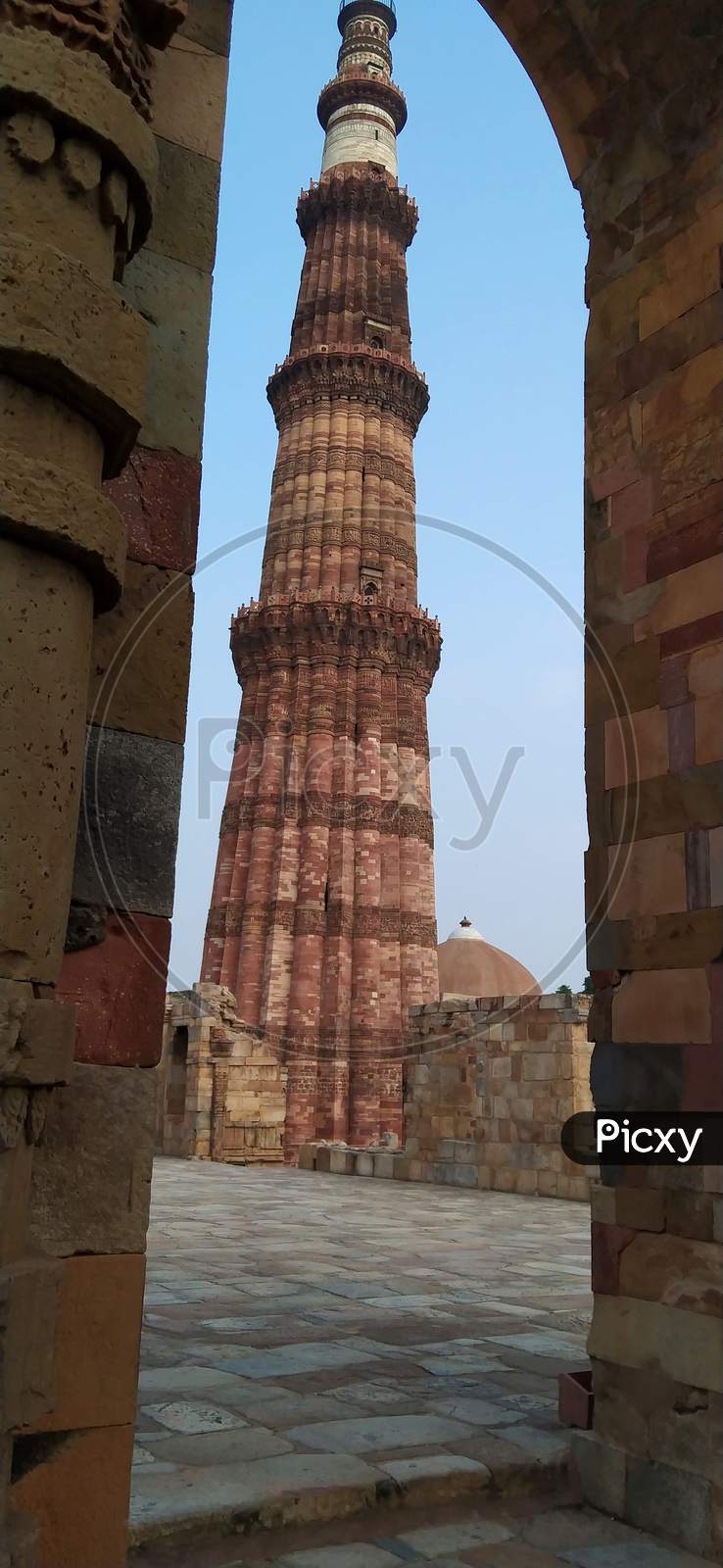 Quatab minar corner tower view
