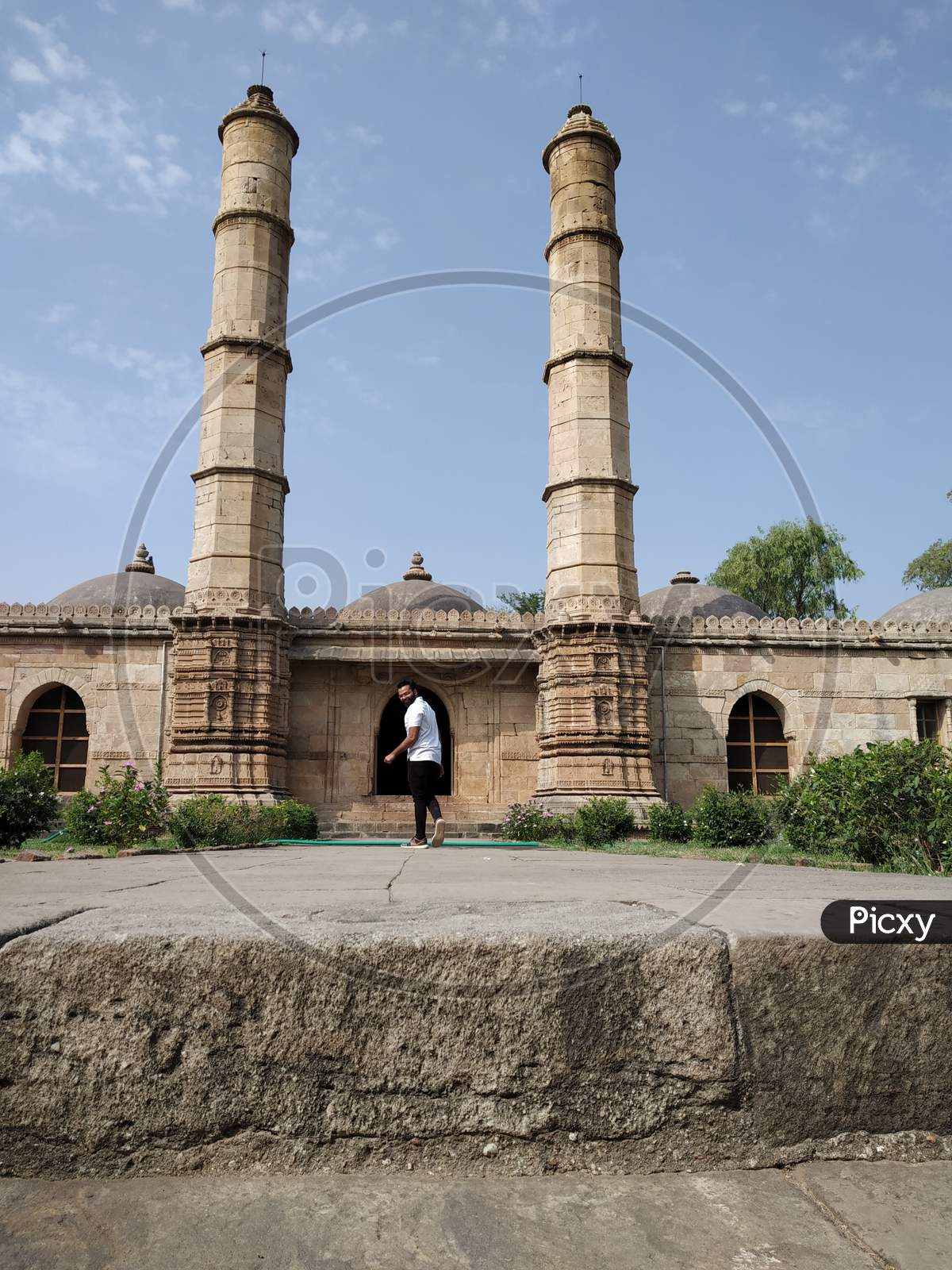 Jumah Mosque is a mosque in Ahemdabad, India.