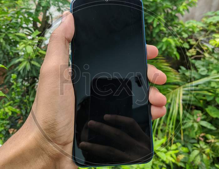 Realme c3 smartphone, front