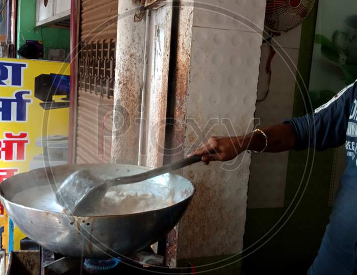 Indian Street Shop Food Making.