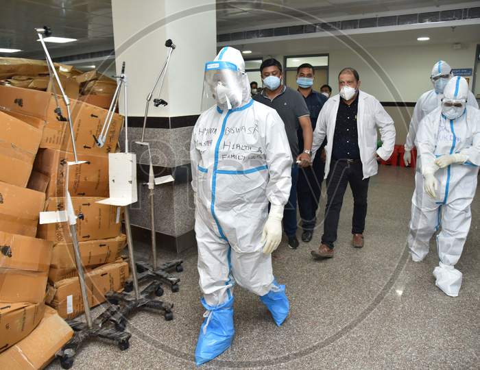 Assam State Finance, Health and Family Welfare Minister Himanta Biswa Sarma with officials in PPE kits visits Gauhati Medical College and Hospital (GMCH) to check the Covid19 positive patients their treatments and facilities, in Guwahati on Sunday, September 13, 2020.