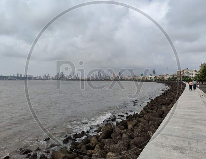 Mumbai Dreams - Marine Drive