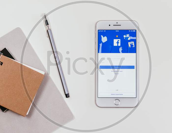 Portable phone device and mockup