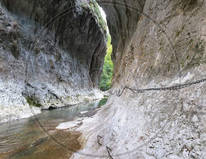 Metallic Cables Cheile Rametului Gorges, Romania