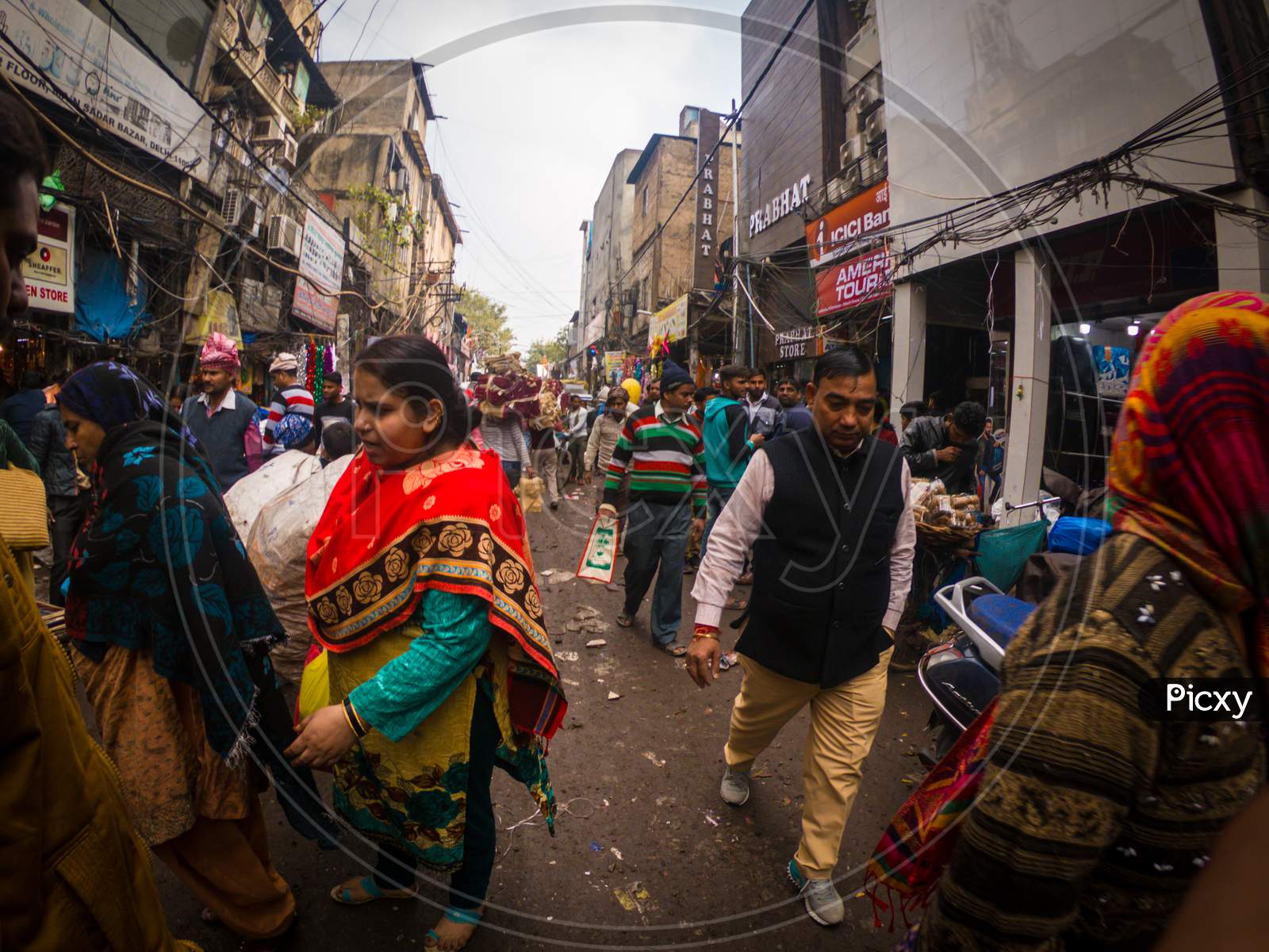Purani Delhi Street And Market Or Shops Chandni Chowk