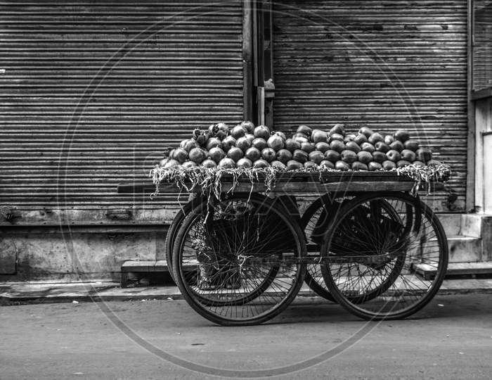 A Pomegranate Cart Is Waiting For Customer At Street Of Chandni Chowk