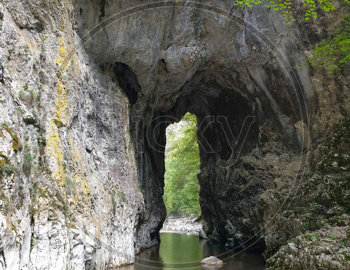 Cheile Rametului Entry Stone Gate, Transylvania
