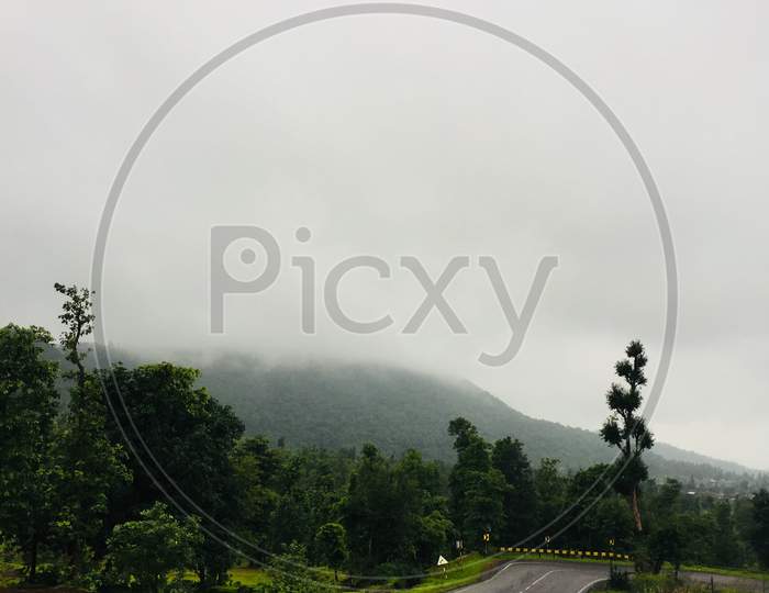 Monsoon Silnet Road Trip