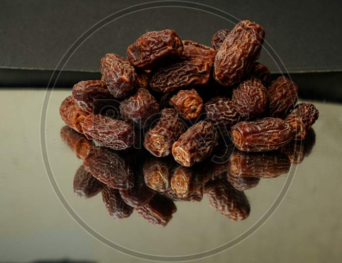 Dates Dry Fruits