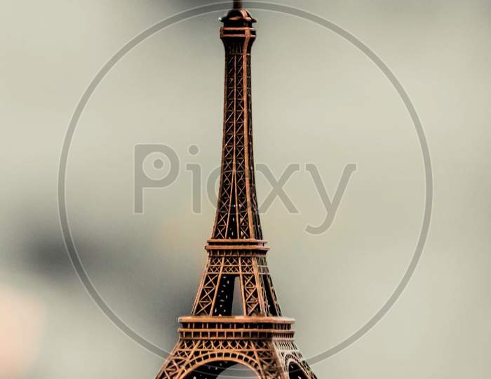 Close shot of Eiffel tower