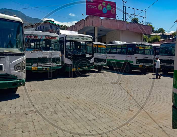 06-June-2020/ Lockdown2.0 India, Pic Of Bus Stand Joginde Nagar, Mandi, Himachal. Bus Service Shutdown Because Of Lockdown Due To Covid 19