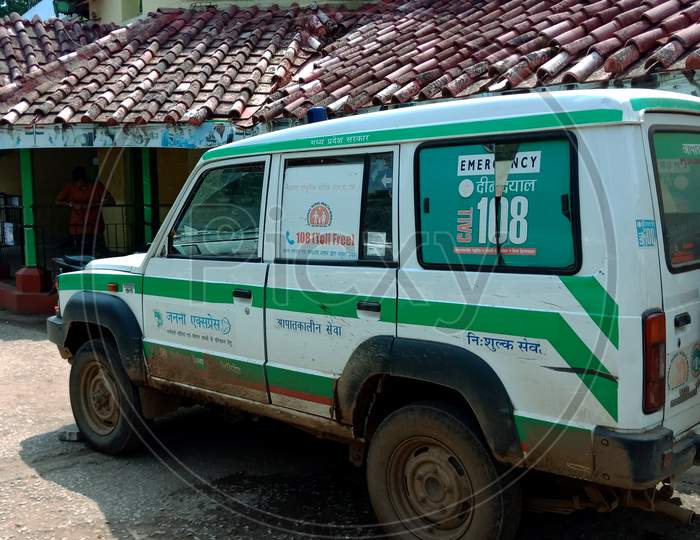 Indian 108 Number Hospital Ambulance Vehicle.