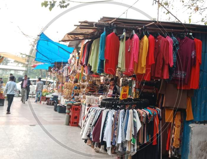 Asian Cloth And Fashion Stuff Market For Poor People.