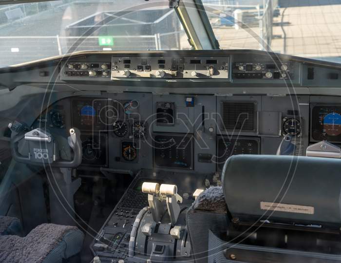 Netherlands, Amsterdam, Schiphol - 06 May, 2018: Klm Cityhopper Cockpit. Schiphol Is One Of The Busiest Airport In Europe.