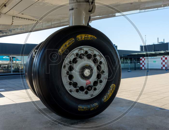 Netherlands, Amsterdam, Schiphol - 06 May, 2018: Klm Cityhopper Wheels, Air France, Schiphol Is One Of The Busiest Airport In Europe.
