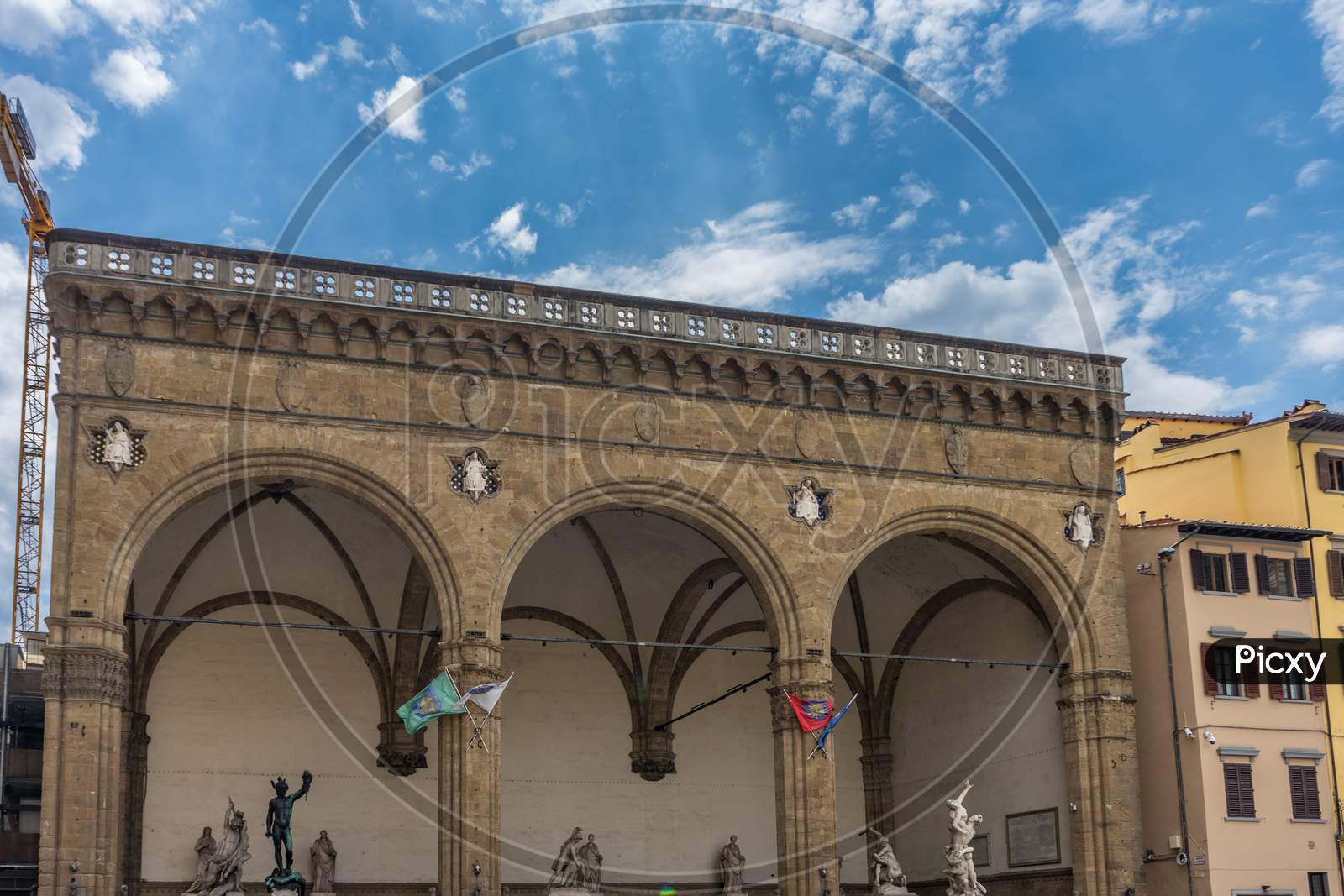 Image Of Florence Italy 25 June 18 Piazza Della Signoria At Loggia Dei Lanzi In Florence Italy Rn Picxy