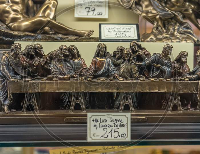 Venice, Italy - 30 June 2018: Last Supper Artifacts On Display In A Shop In Venice, Italy