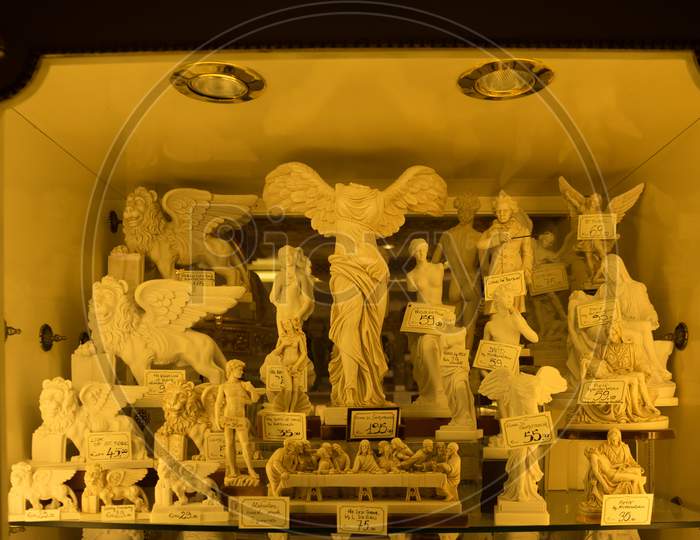 Venice, Italy - 30 June 2018: Artifacts On Display In A Shop In Venice, Italy