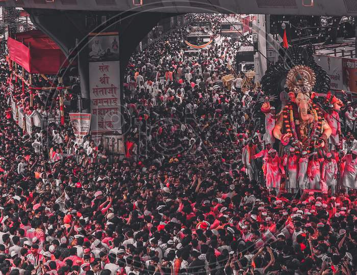 Lalbaugcha raja visarjan 2019 | ganesh visarjan | crowd