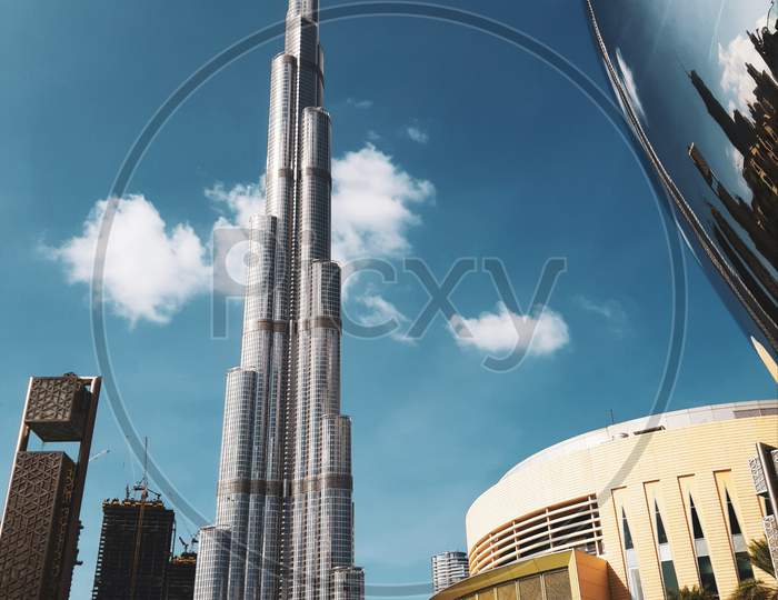 From the earth to the sky - Burj Khalifa