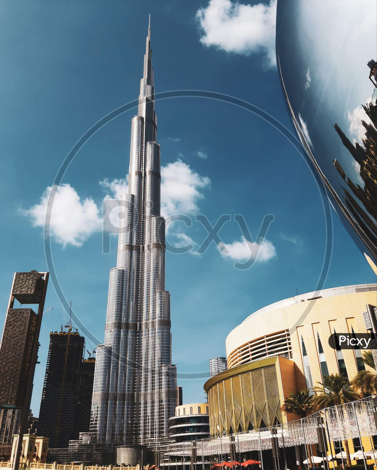 From the earth to the sky - Burj Khalifa
