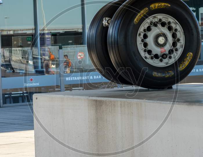 Netherlands, Amsterdam, Schiphol - 06 May, 2018: Airfrance Planes Wheels At Airport. Schiphol Is One Of The Busiest Airport In Europe.