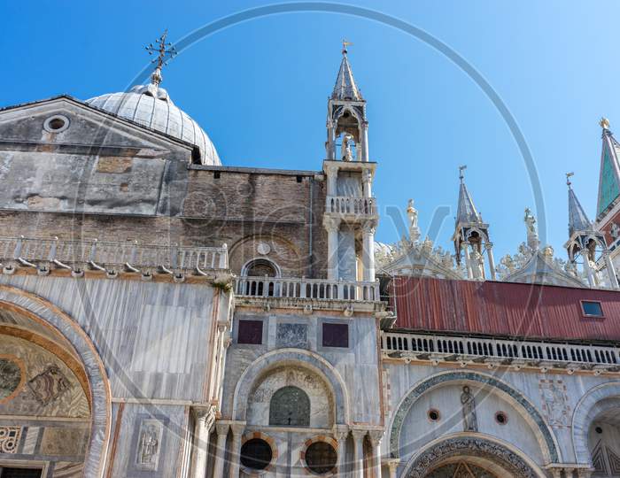 Italy, Venice, Saint Mark'S Basilica, Low Angle View Of Building Against Sky