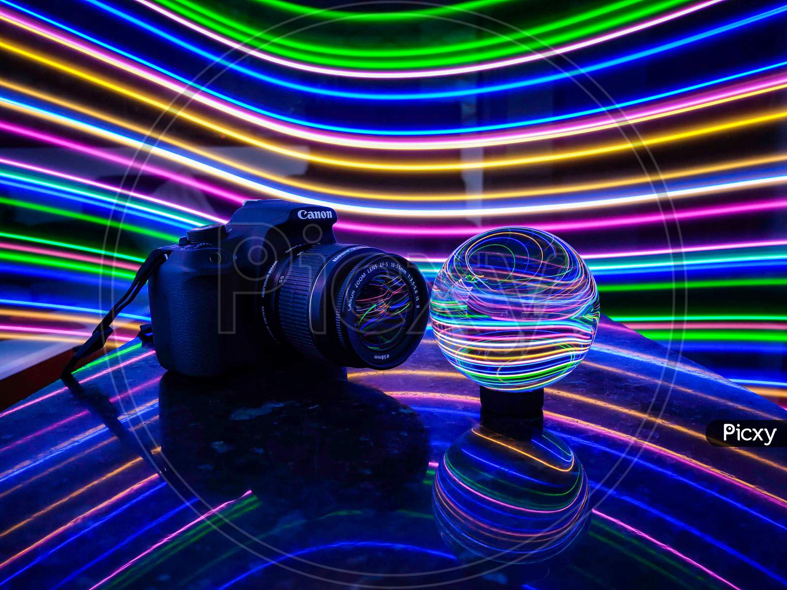 Canon camera with Lensball light painting photography