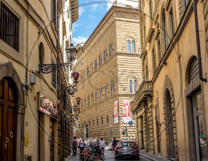 Florence, Italy - 25 June 2018: Tourists Walking Down The Narrow Streets Of Florence, Italy
