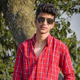 Profile picture of Sahil Uniyal on picxy