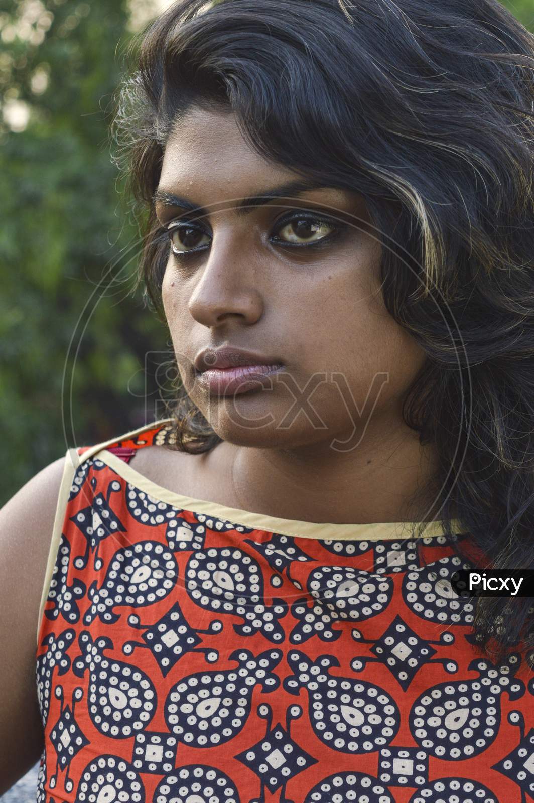 Image of A Indian Girl Poses For Portfolio Shoot At Outside Of Studio ...