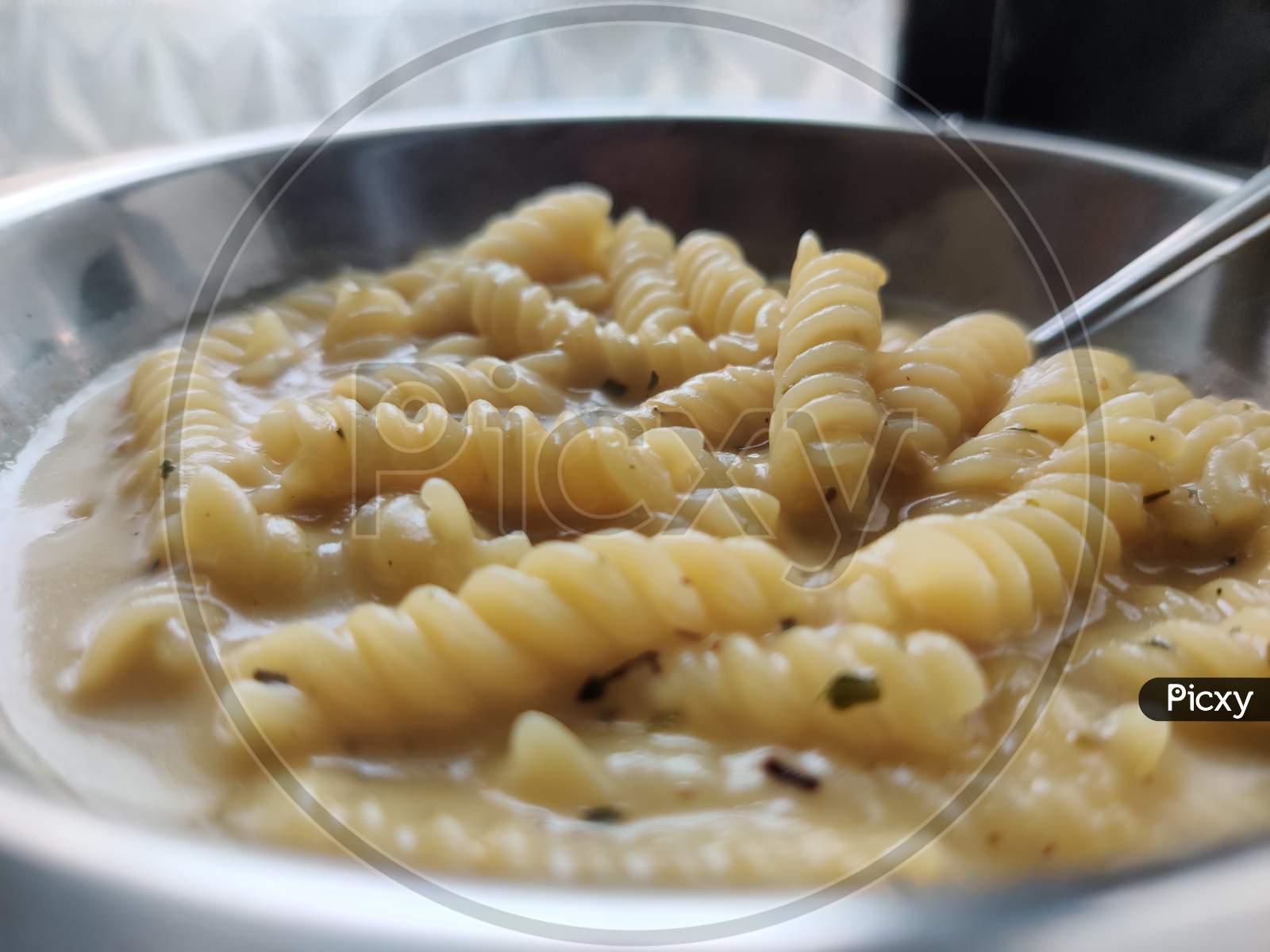 Cheesy creamy pasta