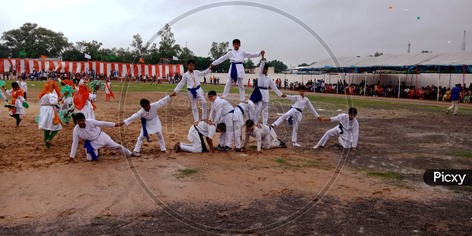 School Student Participation On National Event.
