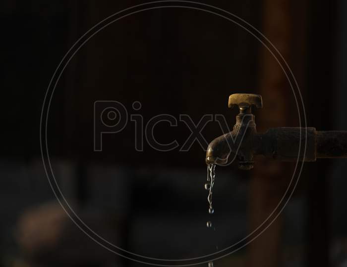 Water coming from the tap