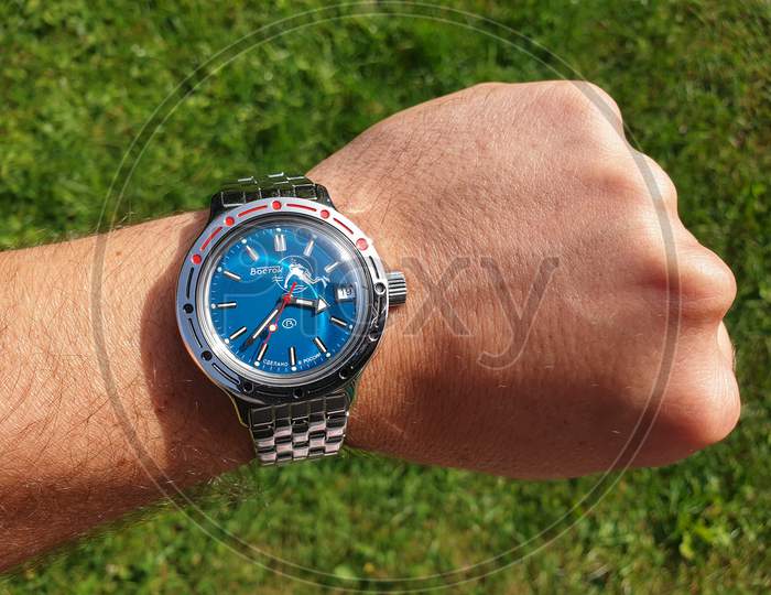 Vintage Vostok Amphibia Russian Blue Diver Watch