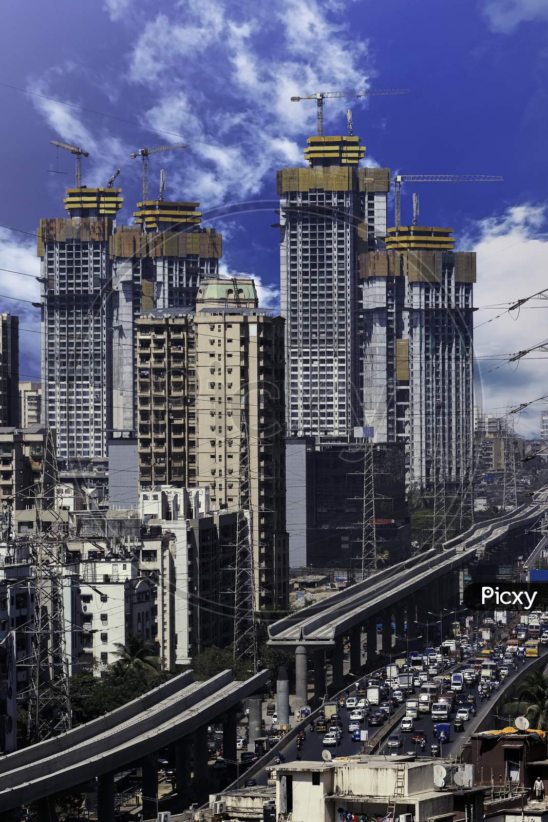 Busy Mumbai Vertical Frame