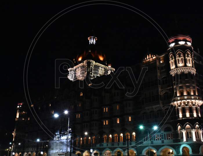 Taj Hotel Captured In Night In Mumbai