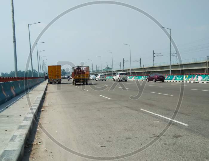 Vehicles On the flyover