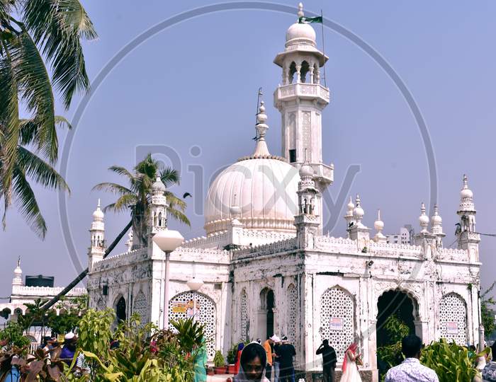 Haji Ali Dargah In Mumbai