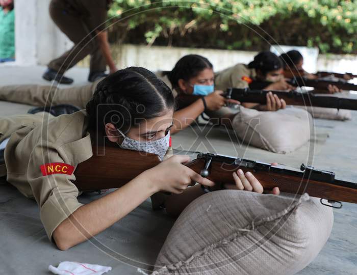 NCC cadets busy in firing practice at a camp in Jammu on26 September.2020.