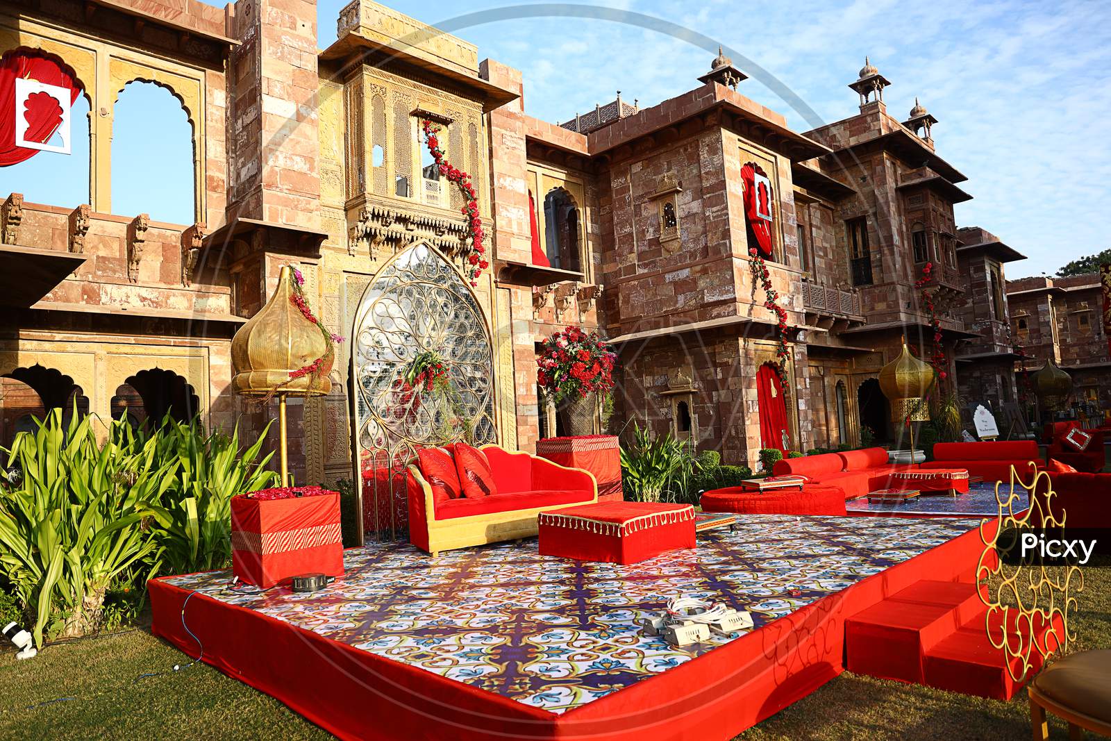 Jodhpur, Rajasthan, India, August 20Th, 2020: Colorful Decorated Indian Wedding Stage For Bride And Groom For Wedding Ceremony In Backyard Or Lawn, Wedding Event Decor Concept, Outdoor Luxury Wedding