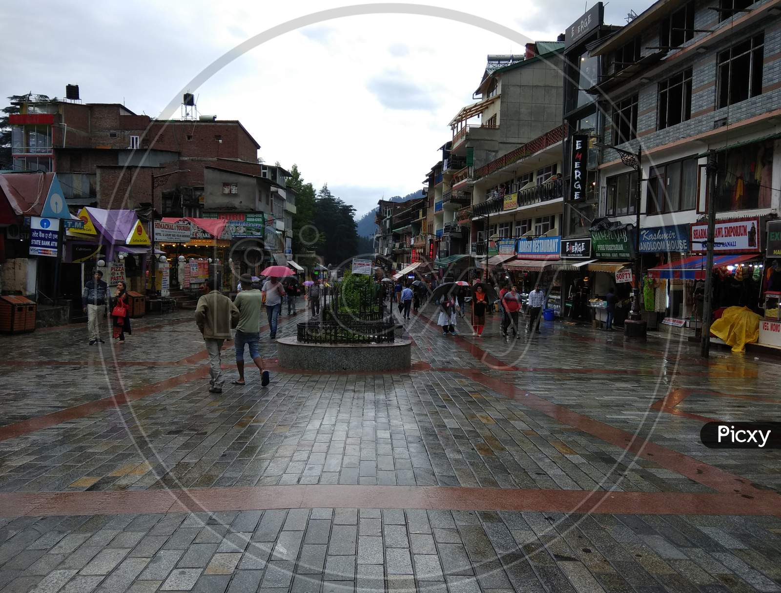 Mall Road, Manali, Himachal Pradesh