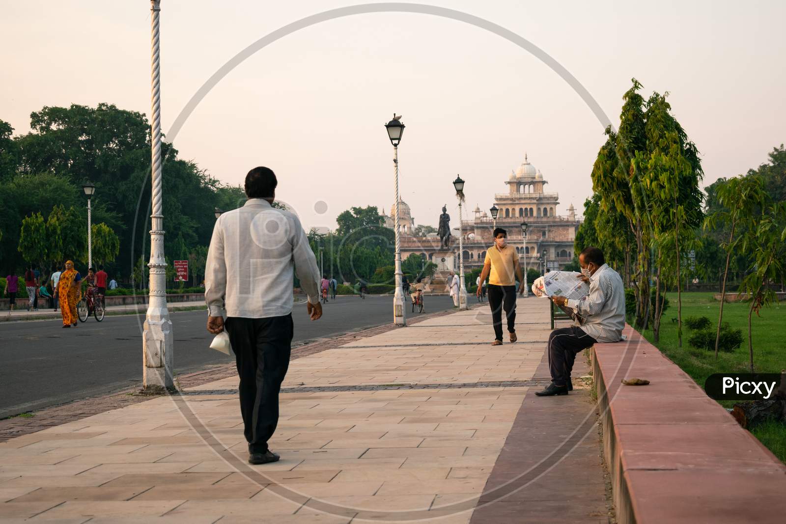 People doing morning walk near Albert Hall Museum, Jaipur