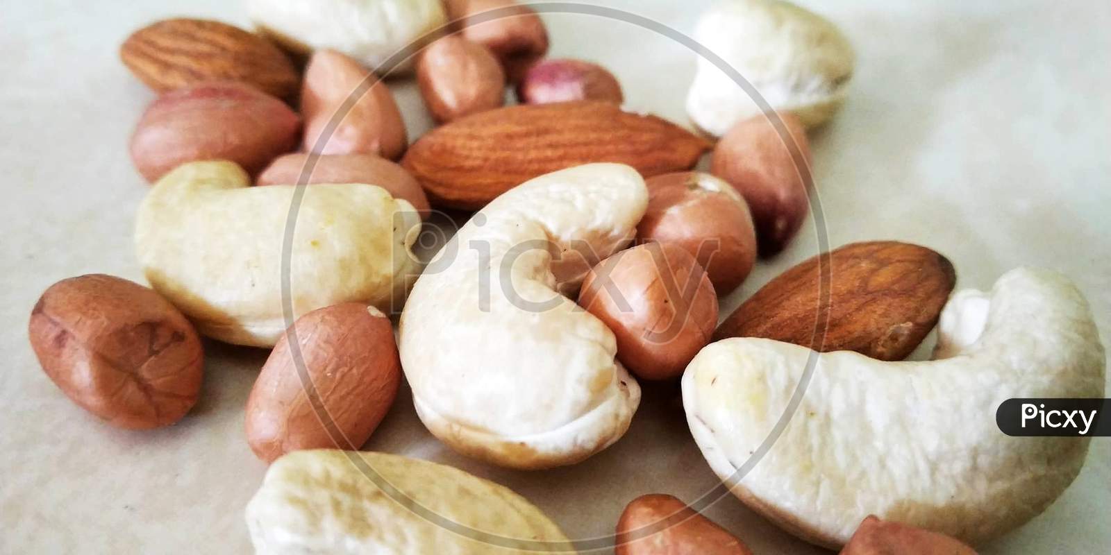 Mixed Nuts - Cashews, Peanut, Almond