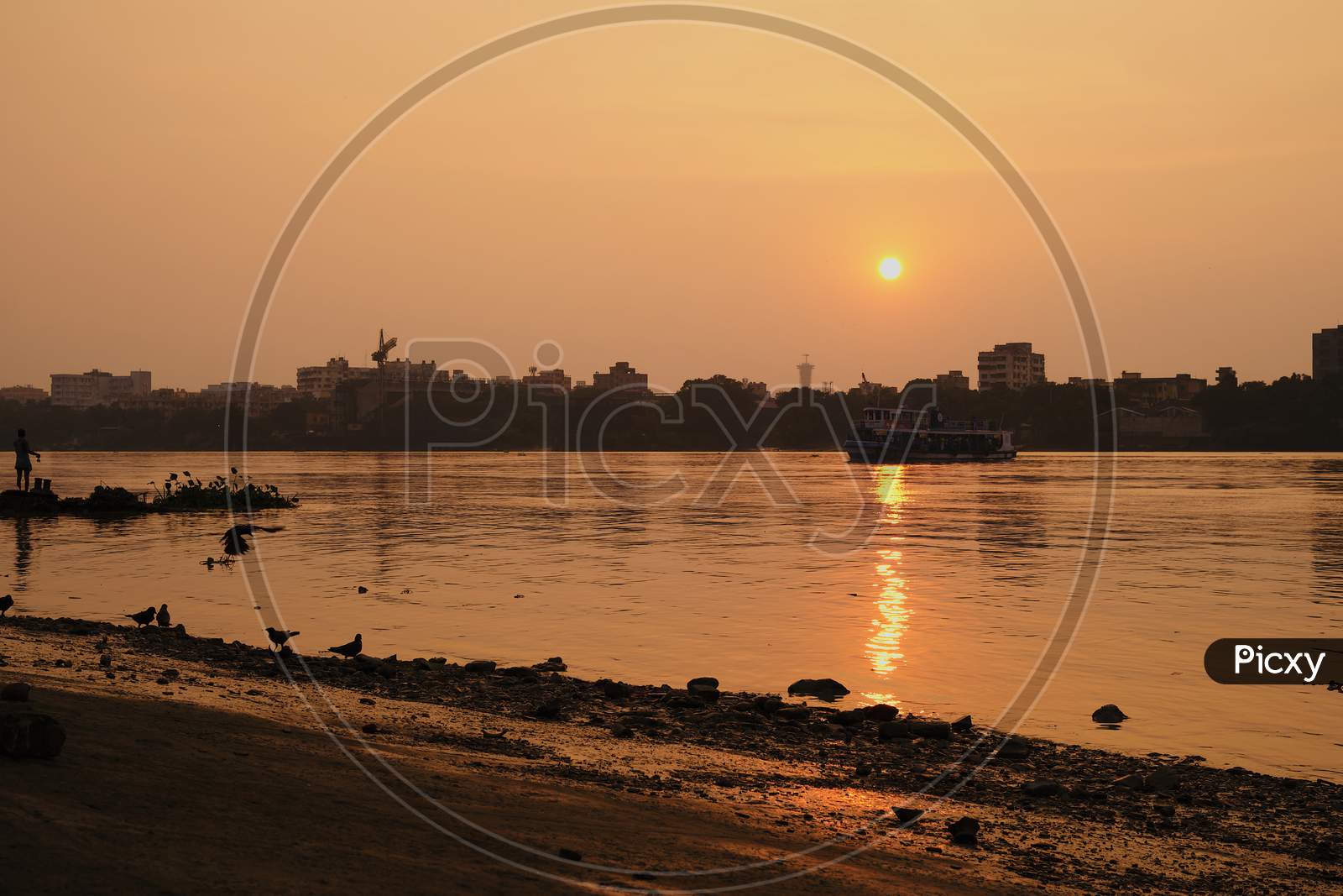Beautiful sunset on eibar Ganges