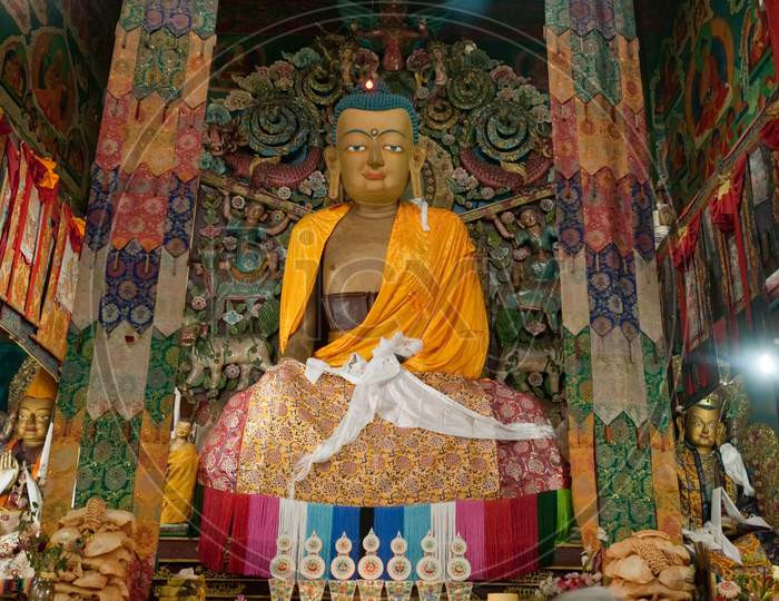 Maitreya Buddha Statue