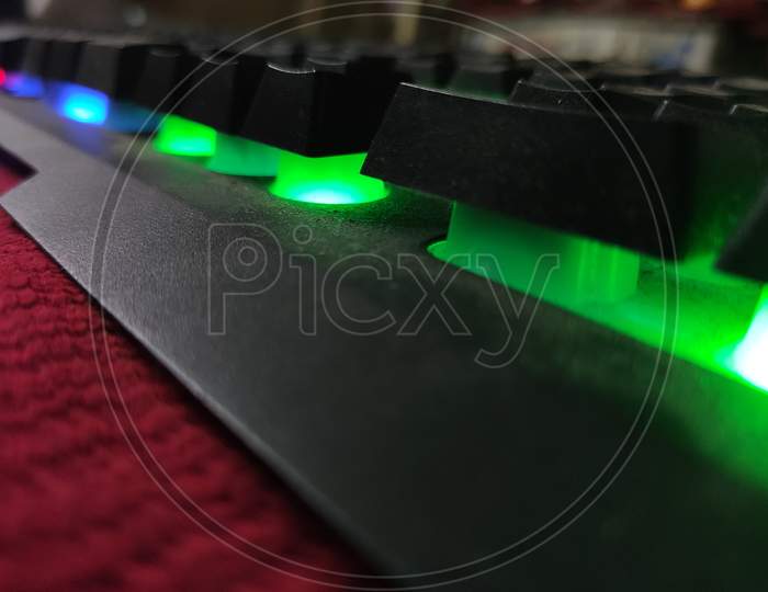 Keyboard with light