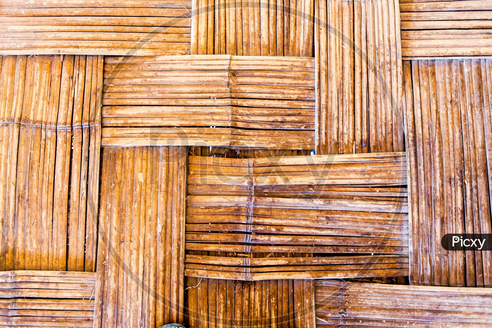 Bamboo Wave Pattern Wall Pattern