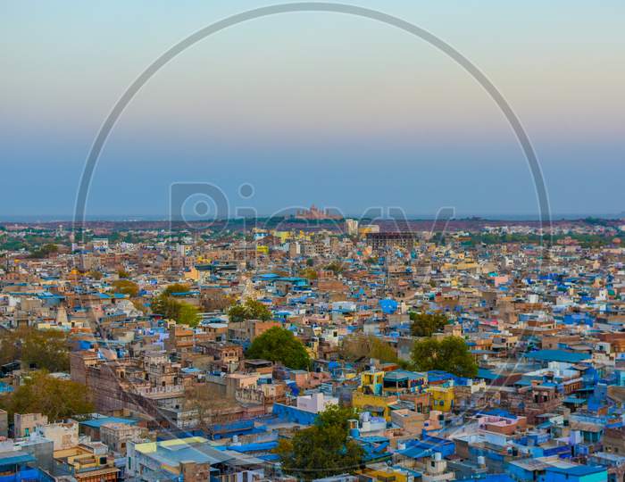 Umaid Bhavan Palace and Jodhpur city view
