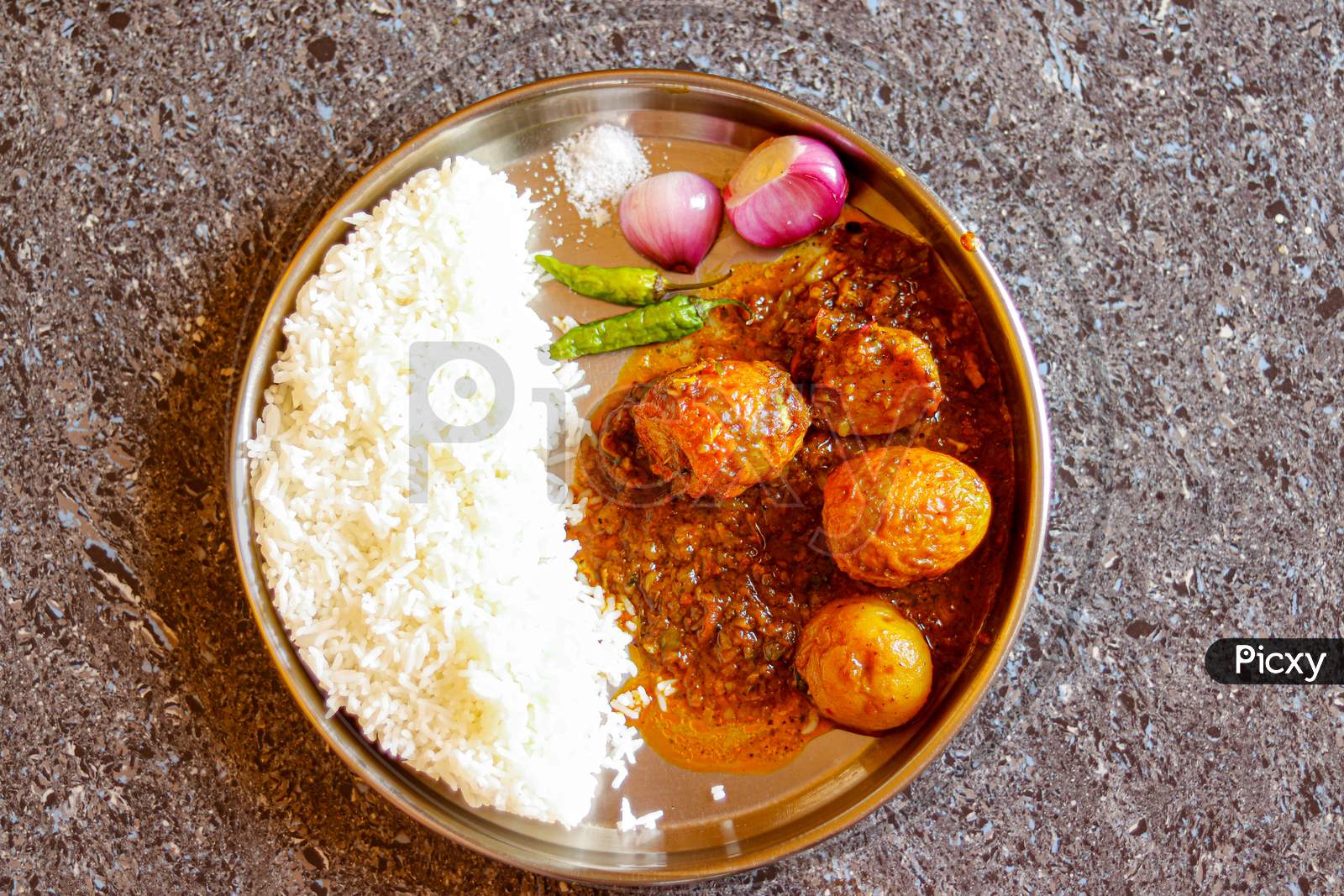 Rice with egg masala